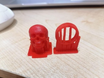 Фотополимерная смола FunToDo Castable Blend NXT GEN литьевой, красный (1 кг)