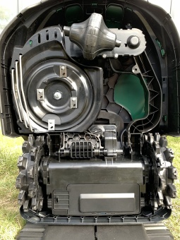 Робот-газонокосилка Robomow RK 2000
