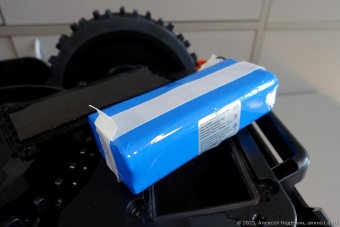 Робот-газонокосилка Robokos RM 600i (Wi-Fi)