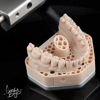 SMOLA Dental Model 12K водосмываемый фотополимер, бежевый (1 кг)